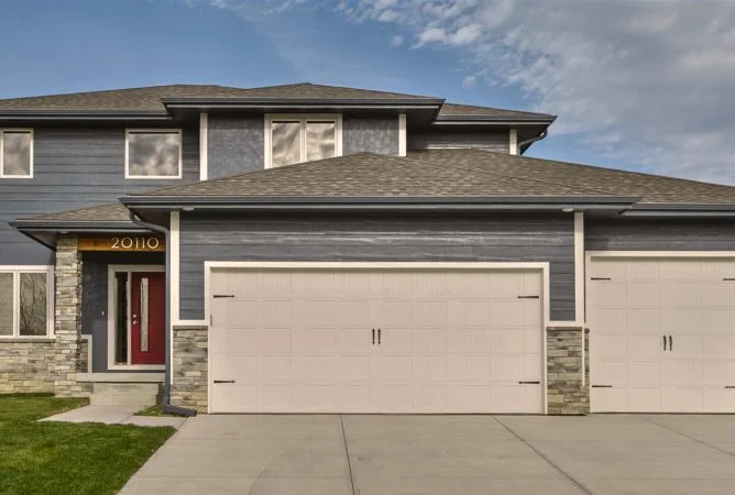 Summit Garage Door 2